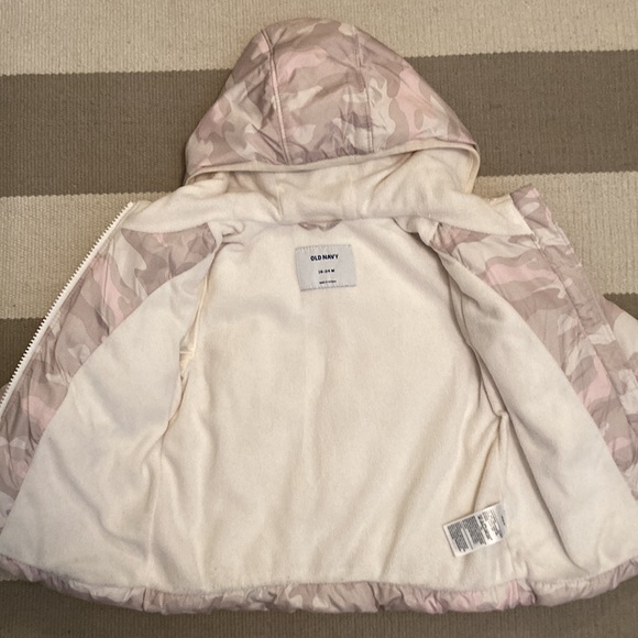 Old Navy Jackets & Coats Old Navy Pink Camo Puffer Jacket Coat Size